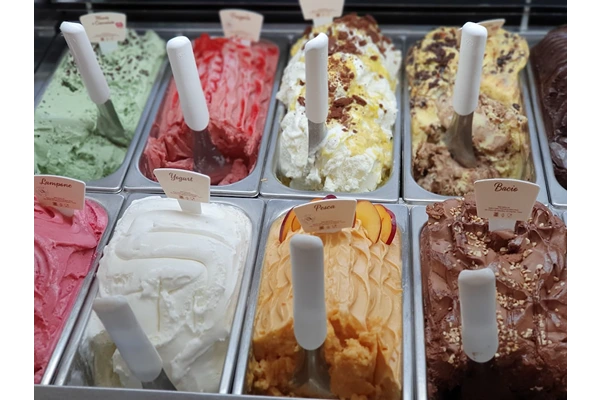 various flavors of ice cream