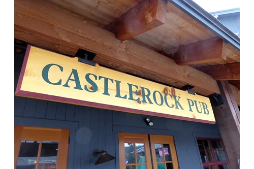 Castlerock Pub.